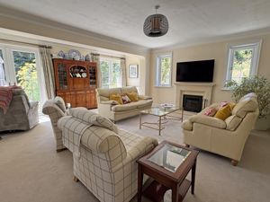 Photo 13- click for photo gallery